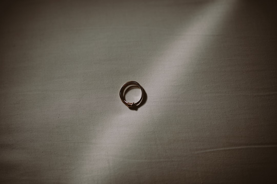 Photo measure ring size